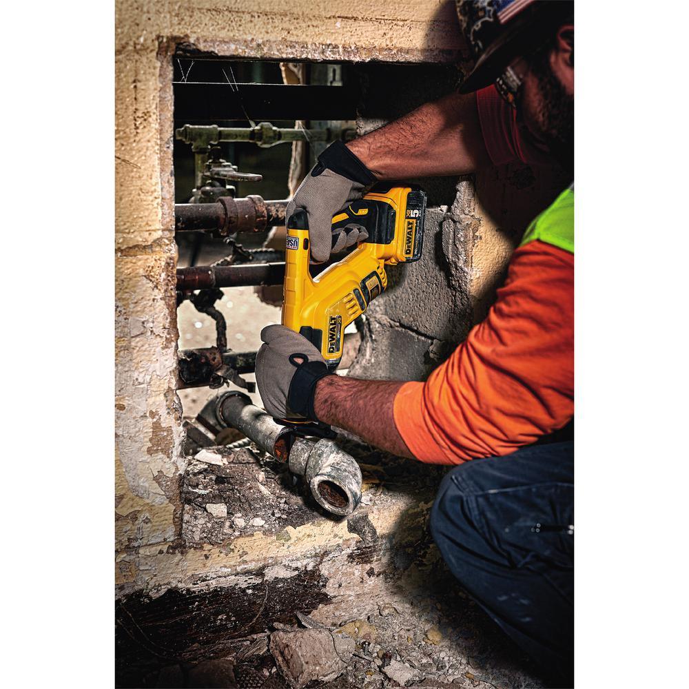 20-Volt MAX XR Lithium Ion Brushless Cordless Compact Reciprocating Saw Kit with Bonus 20-Volt MAX Battery Pack - Super Arbor