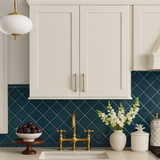 Hampton Bay Avondale 30-inch Shaker Wall Kitchen Cabinet in Antique White