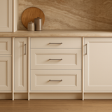 Hampton Bay Avondale 30-inch Shaker Drawer Base Cabinet in Antique White