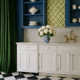 Cambridge Everest 36 in. White Shaker Base Kitchen Cabinet