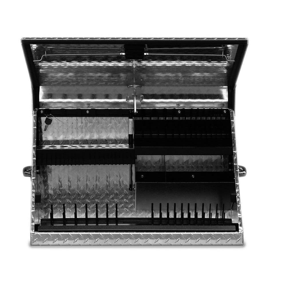 Montezuma 31 in. W x 16 in. D Portable Triangle Top Tool Chest for Sockets, Wrenches and Screwdrivers in Aluminum
