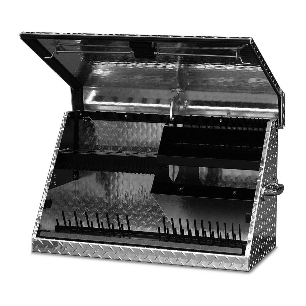 Montezuma 31 in. W x 16 in. D Portable Triangle Top Tool Chest for Sockets, Wrenches and Screwdrivers in Aluminum