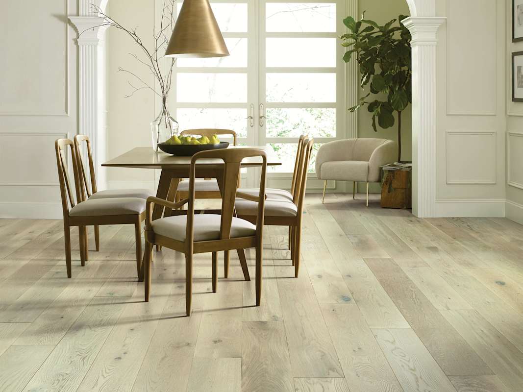 Anderson Tuftex Kensington 8" Wide Distressed & Wire Brushed Engineered Oak Hardwood Flooring, 5-Ply – 33.24 Sq. Ft. per Carton