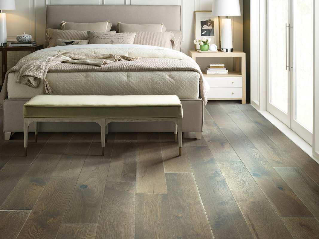 Anderson Tuftex Kensington 8" Wide Distressed & Wire Brushed Engineered Oak Hardwood Flooring, 5-Ply – 33.24 Sq. Ft. per Carton