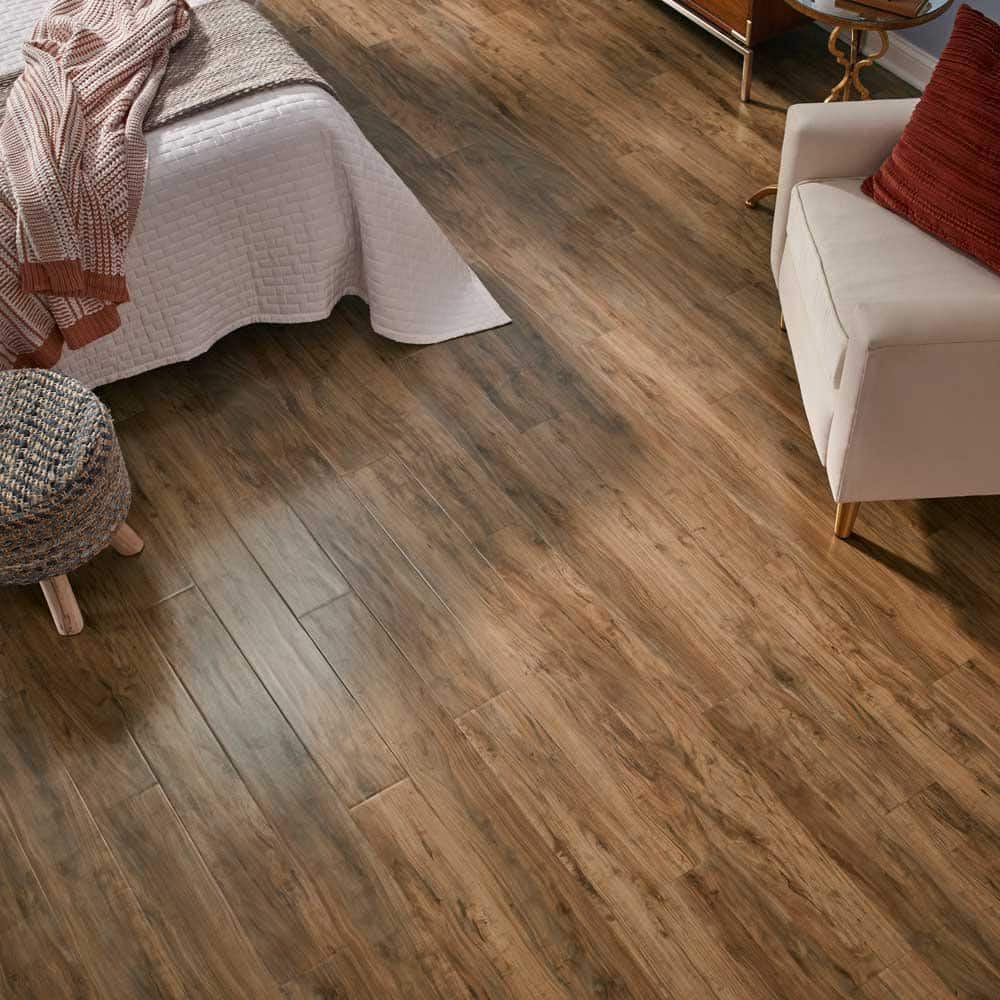 Pergo Outlast+ Applewood 12 mm T x 5.2 in. W Waterproof Laminate Wood Flooring (13.74 sqft/case)