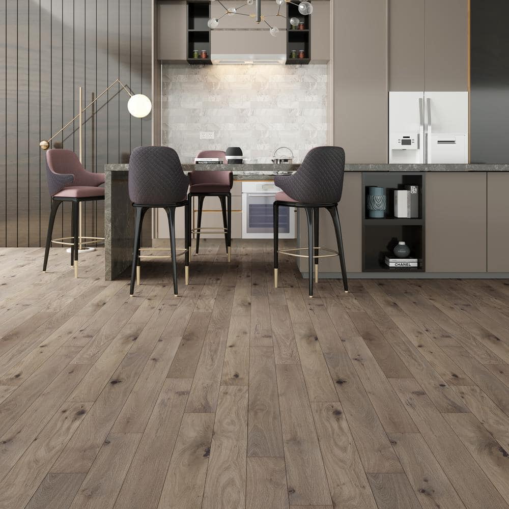 ACQUA FLOORS Arlet Oak 1/4 in. T x 5 in. W Click Lock Wire Brushed Engineered Hardwood Flooring (16.68 sq.ft./case)