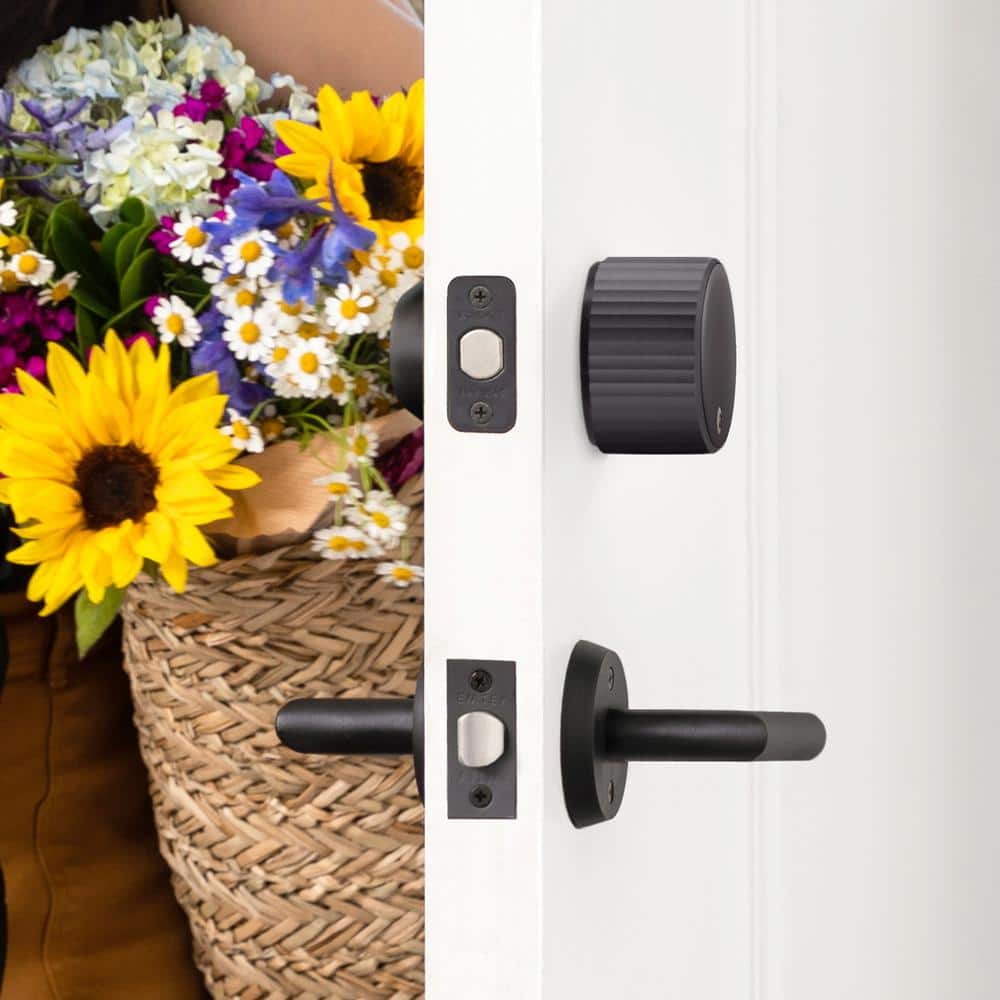 August WiFi Smart Lock Matte Black (Retrofits Over Existing Deadbolt)
