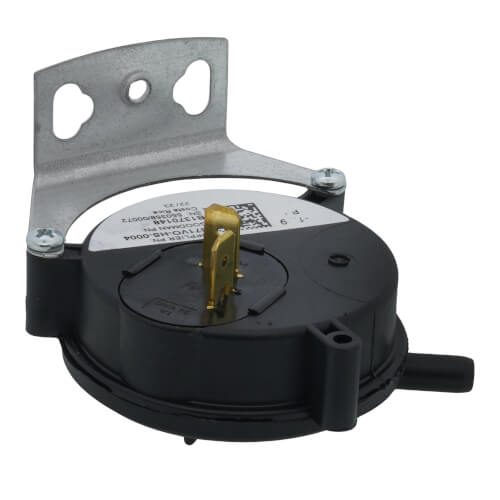 Goodman-Amana B1370148 pressure switch - side view (Product Type: Pressure Switch)