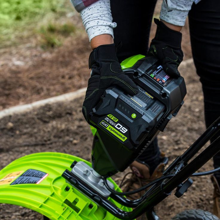Greenworks PRO 8 in. 60-Volt Electric Cordless Cultivator with 2.5 Ah Battery and Charger
