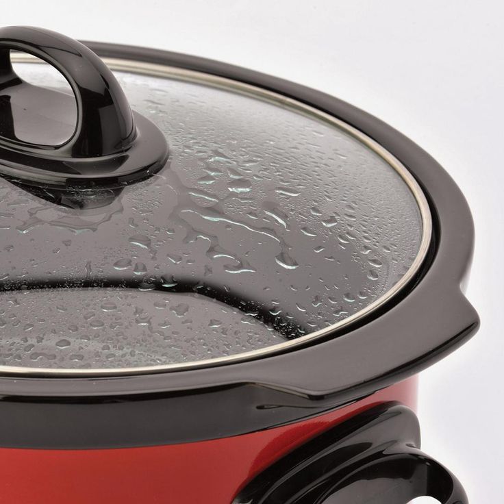 5 qt. Red Oval Slow Cooker with Travel Bag