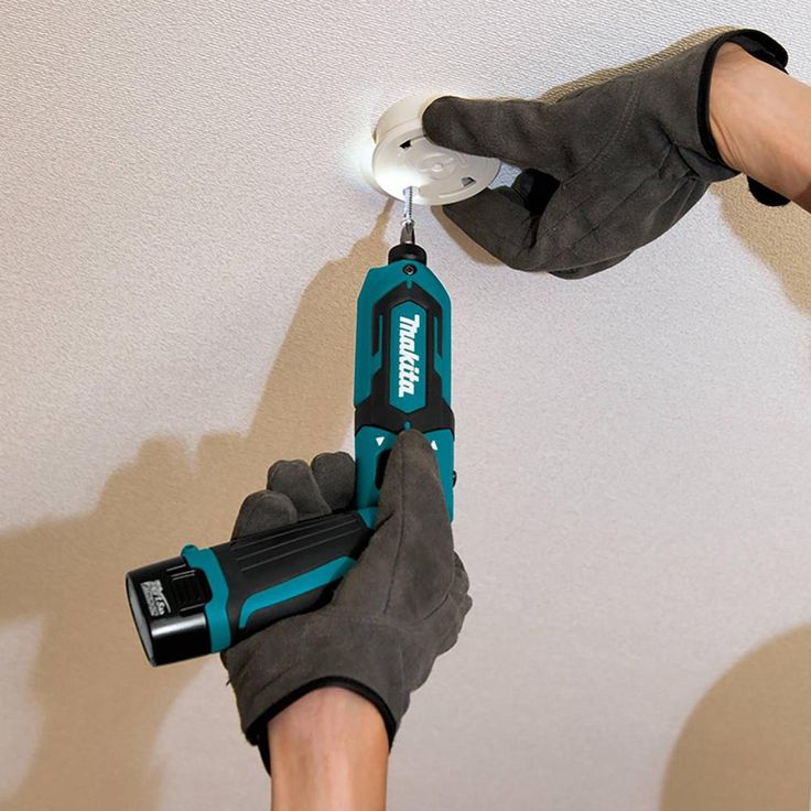 7.2-Volt Lithium-Ion Cordless 1/4 in. Hex Impact Driver Kit