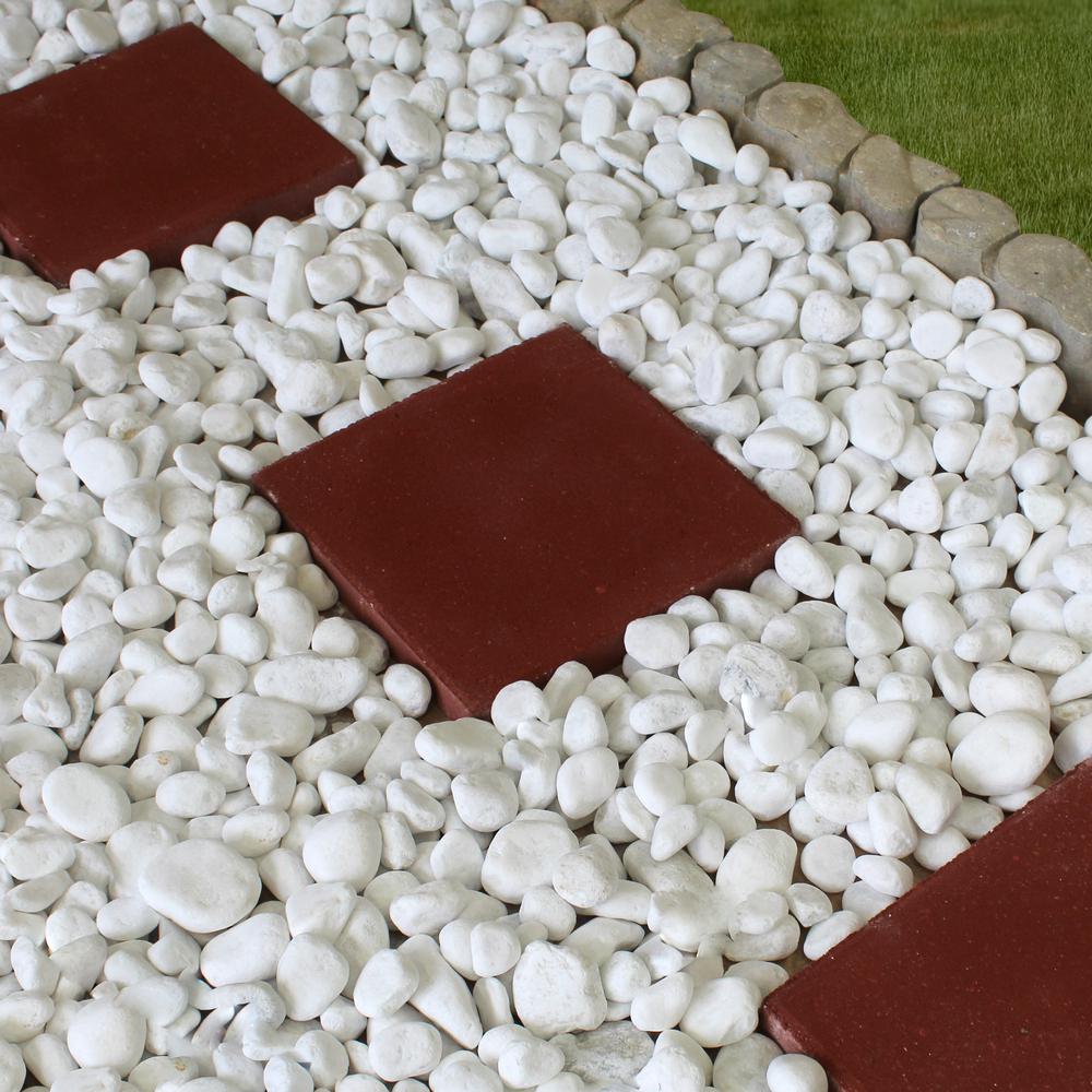 Rain Forest 0.4 cu. ft., 2 in. to 3 in. Snow White Pebble (30-Pack Pallet)