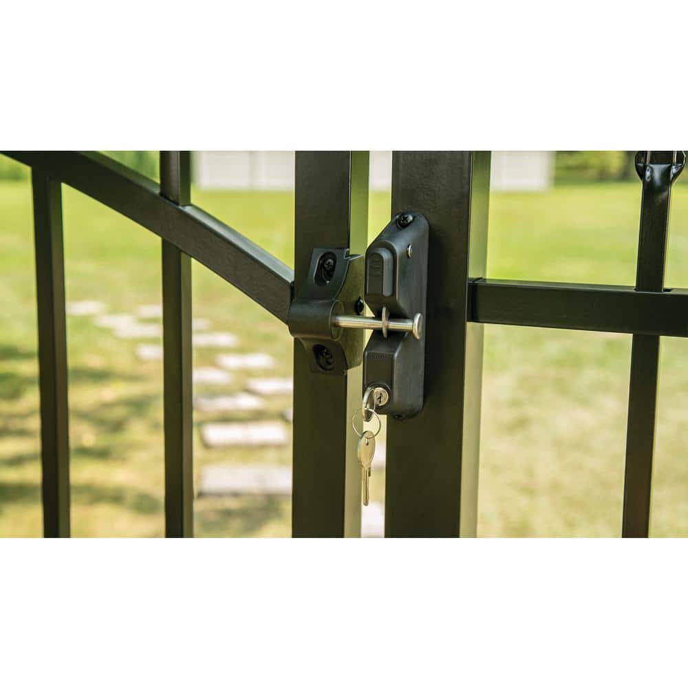 Barrette Outdoor Living 3.312 in. x 5.187 in. Black Nylon with Stainless Steel 1-Sided Key Locking Gravity Latch