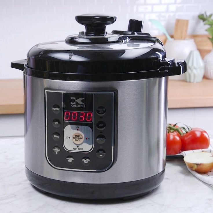 Perfect Sear 6.25 Qt. Black Stainless Steel Electric Pressure Cooker