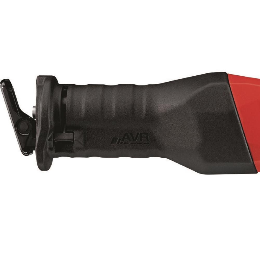 SR6 A 22-Volt Lithium-Ion Cordless Brushless Reciprocating Saw Kit
