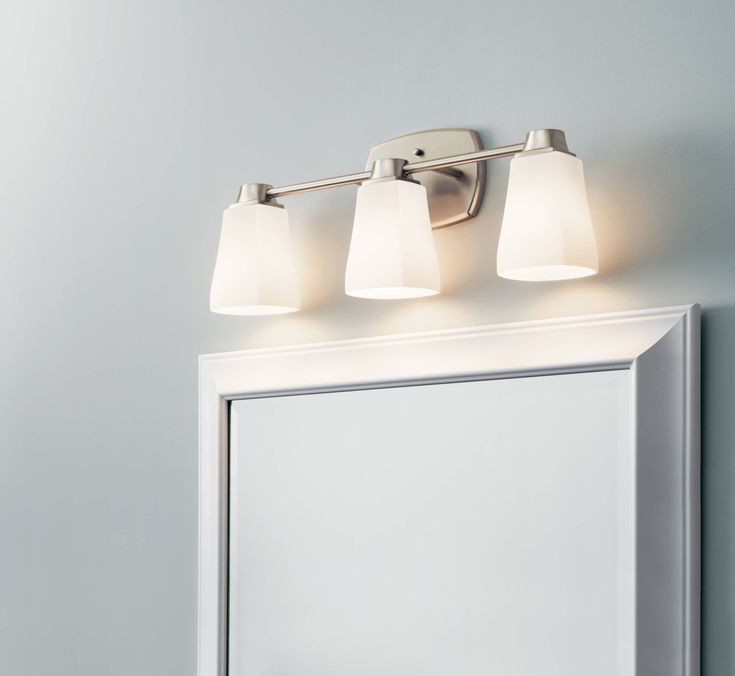 DELTA Sandover 3-Light Nickel Traditional Vanity Light