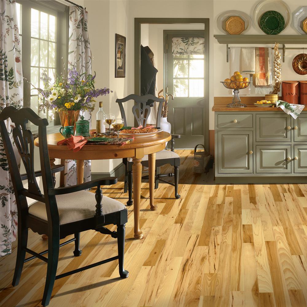 Bruce Plano Natural Hickory 3/4 in. Thick x 3-1/4 in. Wide x Random Length Solid Hardwood Flooring (22 sq. ft. / case) - Super Arbor
