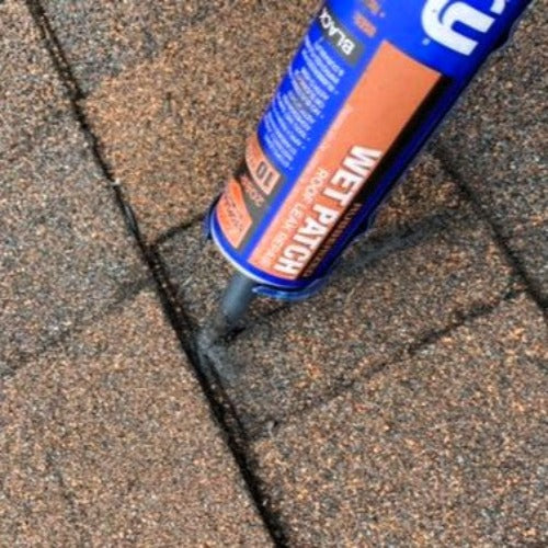 208R Rubberized Wet Patch Roof Leak Repair Sealant 0.90 gal.