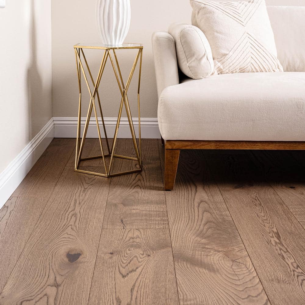 MSI Beverly Mill White Oak XXL 5/8 in. T x 9.45 in. W Tongue and Groove Engineered Hardwood Flooring(1363.92 sq. ft./pallet)
