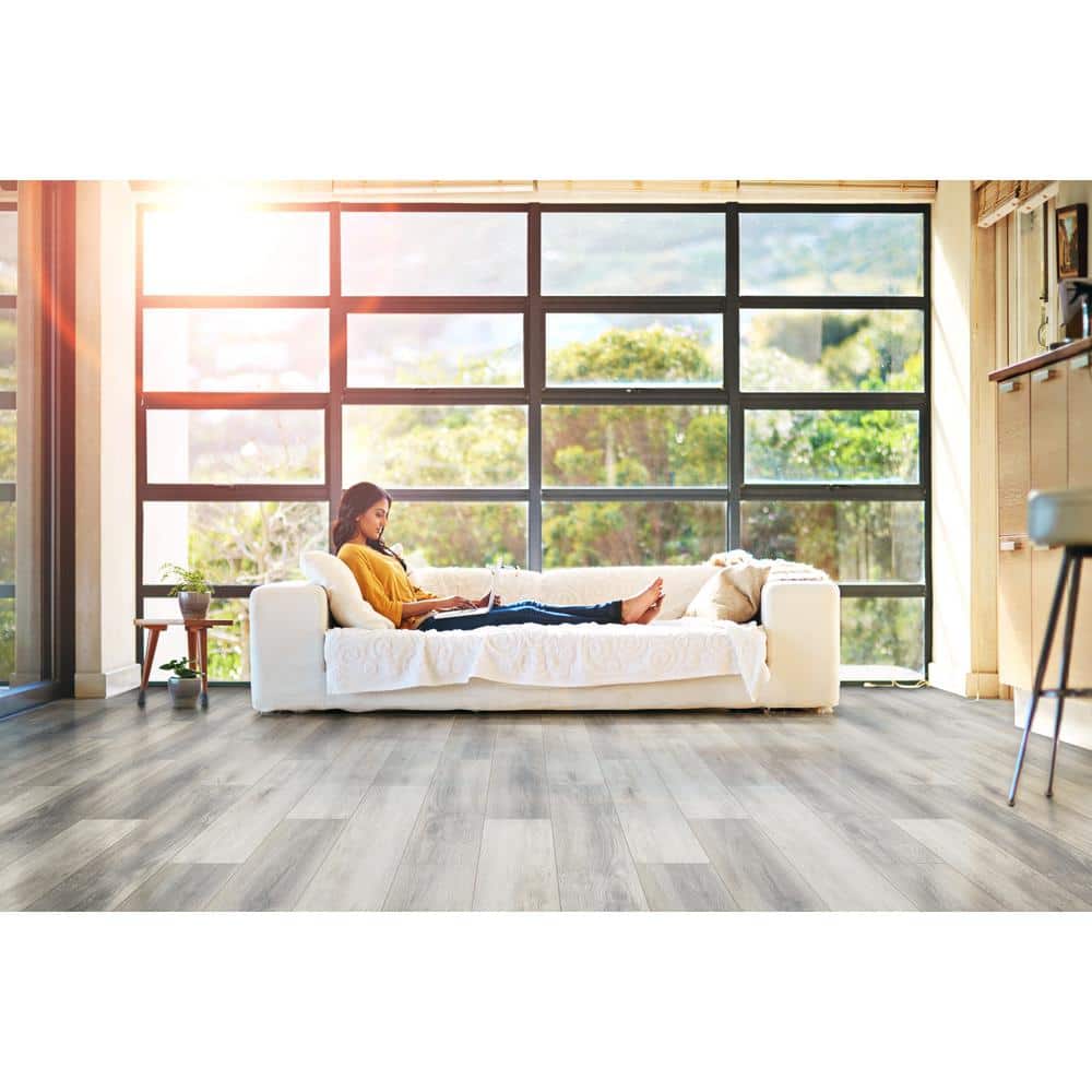 MSI Big Bear Oak 0.27 in. T x 1.77 in. W x 94 in. L T-Moulding