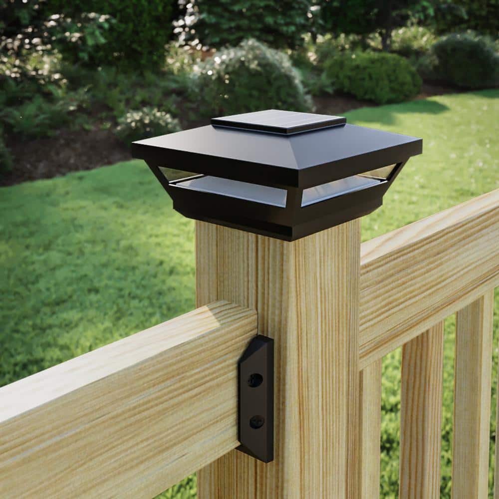 Deckorators Omni Multi-Fit Black Solar Lamp