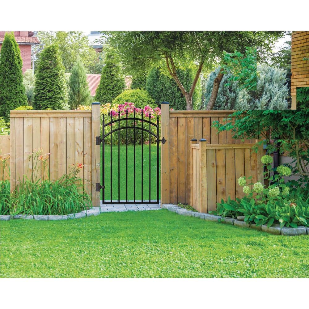 NUVO IRON 2.75 ft. x 4.67 ft. Tiger Eye Profile Black Iron Center Point Arched Top Fence Gate