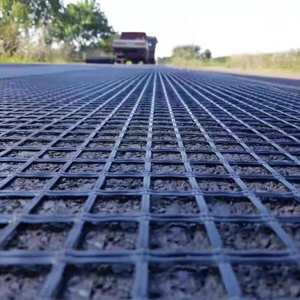 Wellco 4.9 ft. W x 32.8 ft. L x 0.2 in. H 80KN Biaxial Geogrid Black Plastic Paver Base for Landscaping, Sheds, Pathway