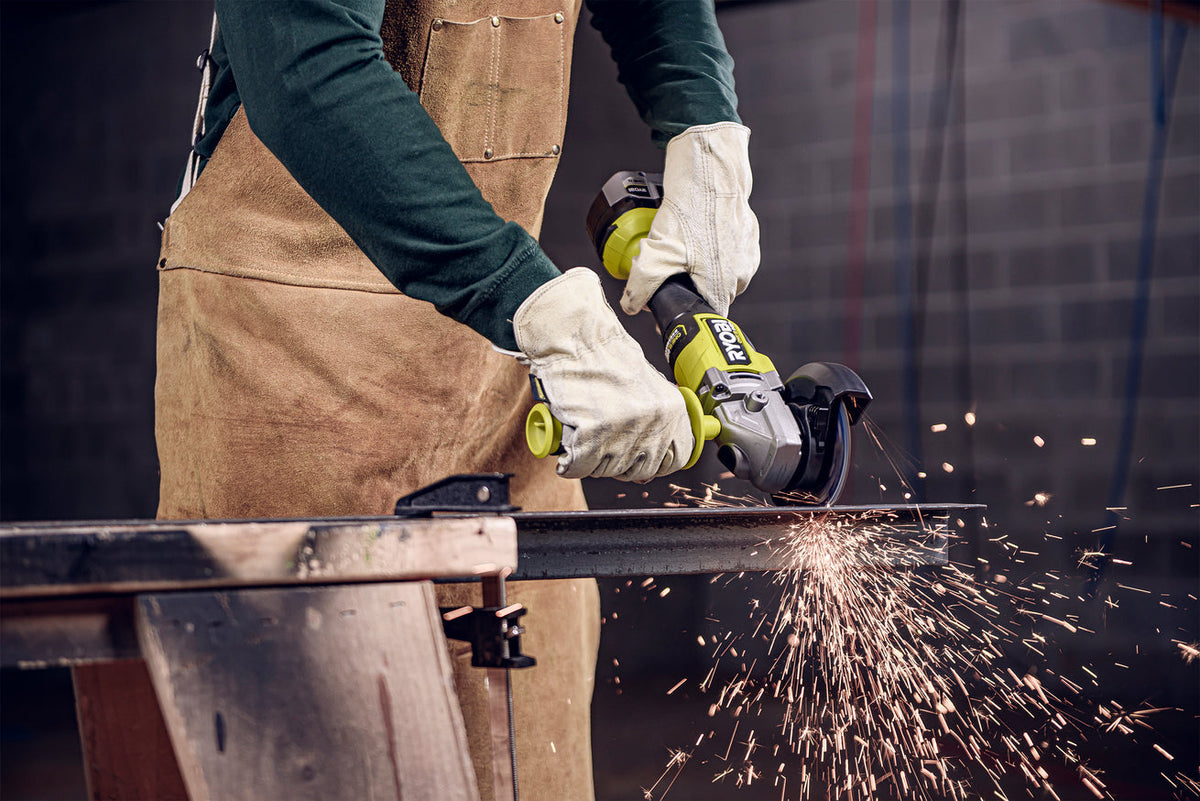 18V ONE+ HP Brushless 4-1/2 in. Cordless Cut-Off Tool/Angle Grinder with 4.0 Ah Lithium-Ion Battery