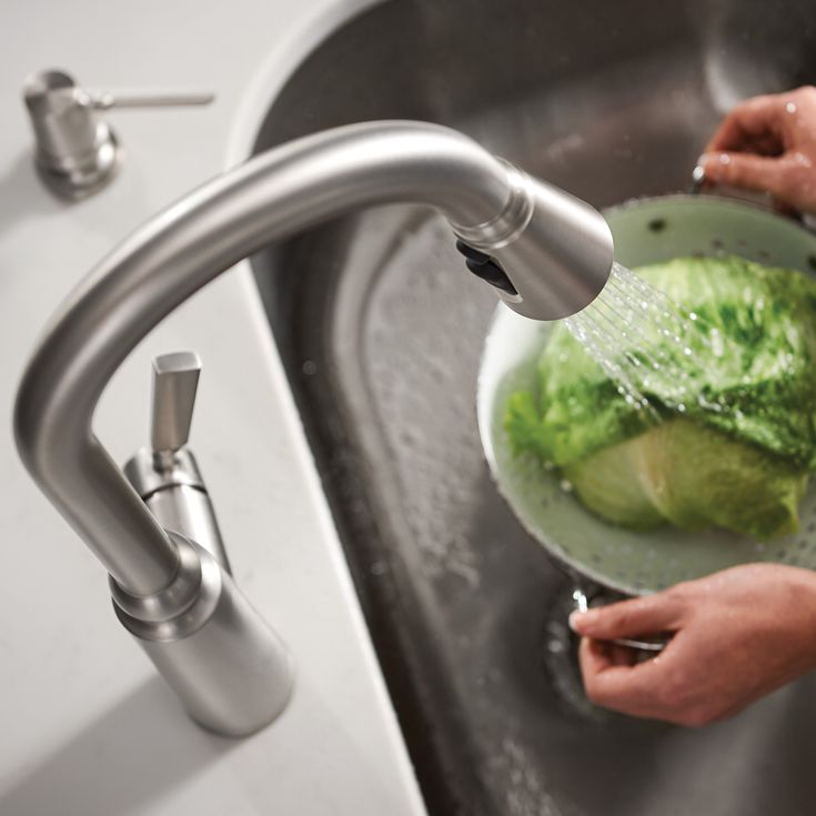 Coretta Single-Handle Pull-Down Sprayer Kitchen Faucet with Reflex and Power Boost in Spot Resist Stainless