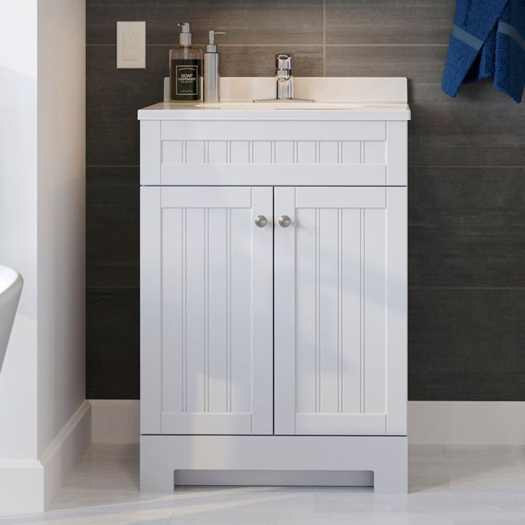 Style Selections Ellenbee 24.5-in White Single Sink Bathroom Vanity with White Cultured Marble Top