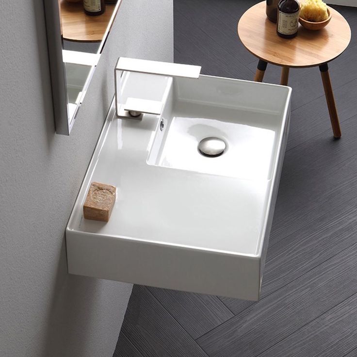Nameeks Teorema Wall Mounted Bathroom Sink in White