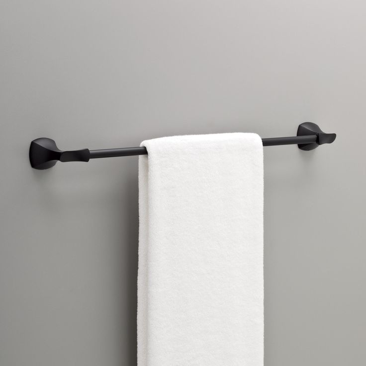 Delta 4-Piece Sandover Decorative Bathroom Hardware Set