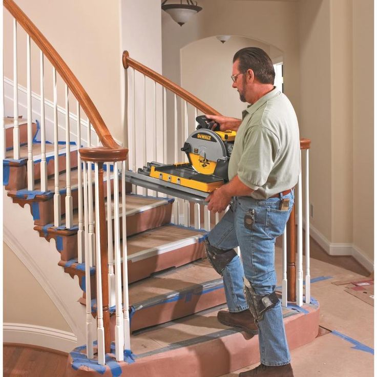 DEWALT 10-in 15-Amp Wet Bridge Sliding Table Tile Saw with Stand