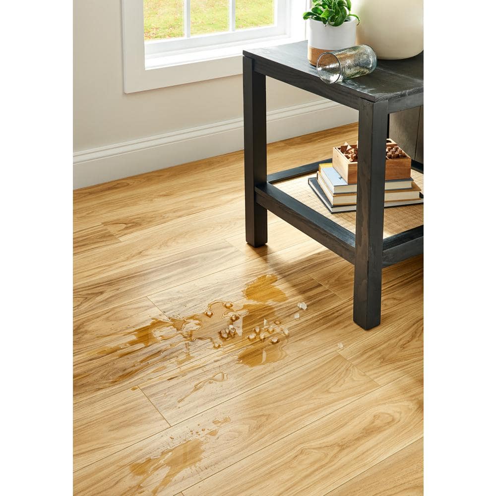 Pergo XP+ Cheshire Bluff Hickory 10 mm T x 6.1 in. W Waterproof Laminate Wood Flooring (20.15 sqft/case)