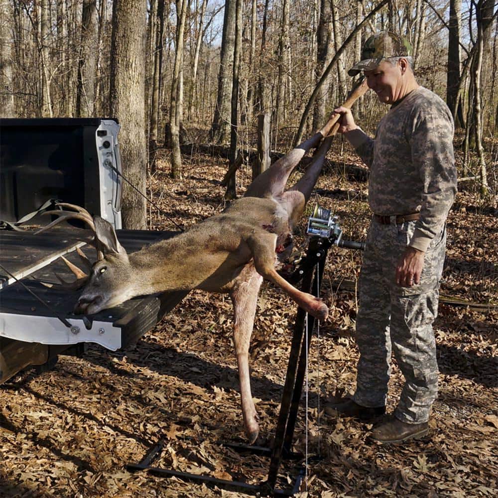 L-E-VATOR Loading Assistant for Game Animals in Black