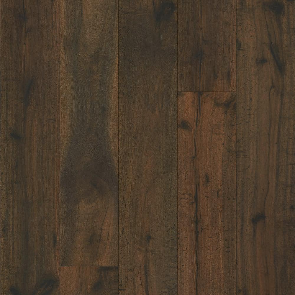 Selkirk Coastal Heron Oak 5/8 in. T x 7.5 in. W Tongue and Groove Wire Brushed Engineered Hardwood Flooring (31.1 sq.ft./case)