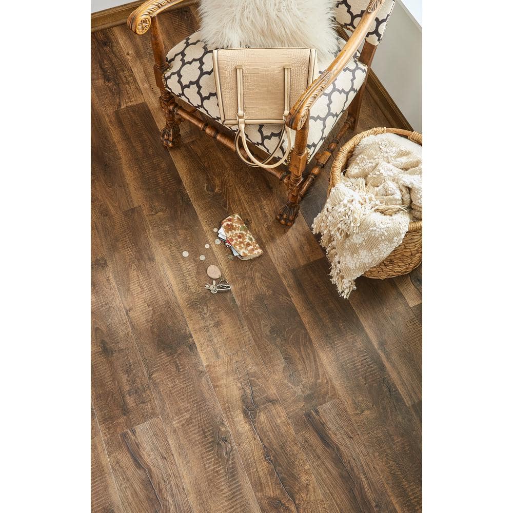 Pergo Outlast+ Cocoa Walters Oak 12 mm T x 7.4 in. W Waterproof Laminate Wood Flooring (19.63 sq. ft./case)