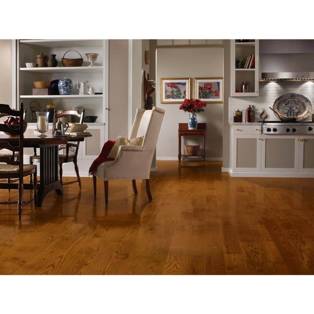 Bruce American Originals Copper Dark Oak 3/4 in. T x 3-1/4 in. W Smooth Solid Hardwood Flooring (22 sq.ft./ctn)