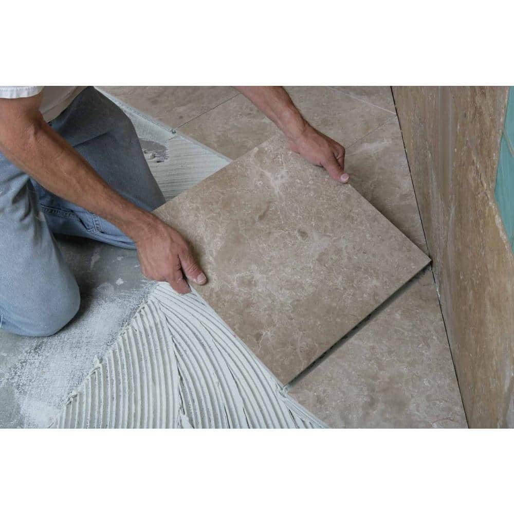 Custom Building Products MegaLite 30 lb. White Ultimate Crack Prevention Large Format Tile Mortar