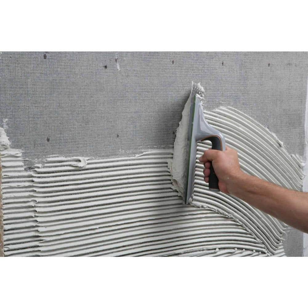 Custom Building Products ProLite 30 lb. White Premium Lightweight Large Format Mortar for Tile and Stone