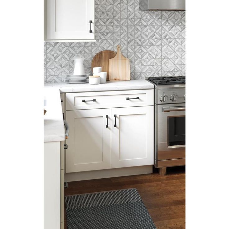 allen + roth Aveley 36-in W x 34.5-in H x 24-in D Linen Maple Door and Drawer Base Semi-Custom Cabinet