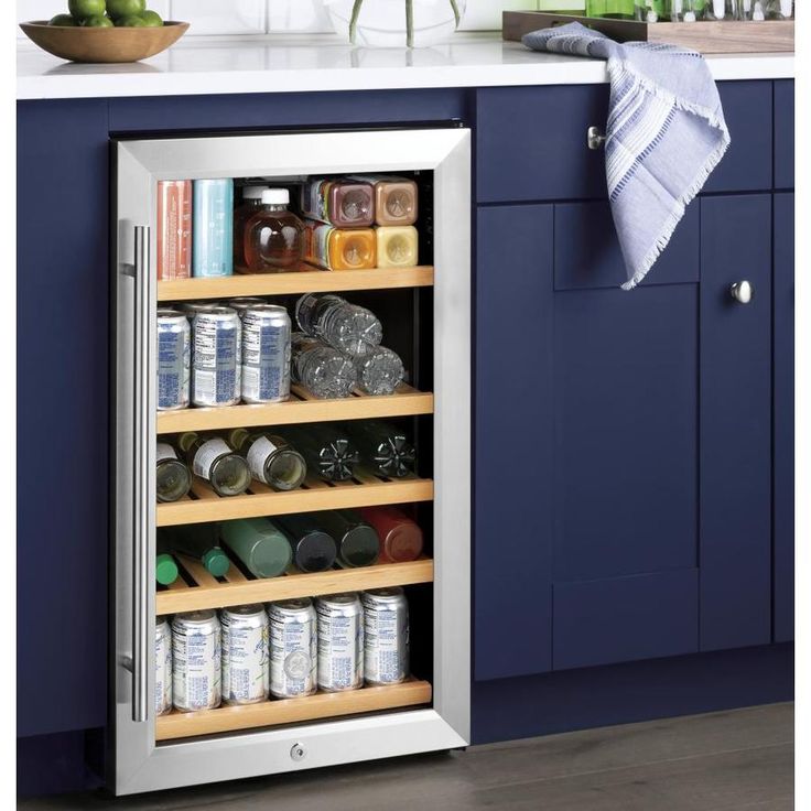 GE 31-Can Capacity (4.1-cu ft) Residential Stainless Steel Built-In/Freestanding Beverage Center
