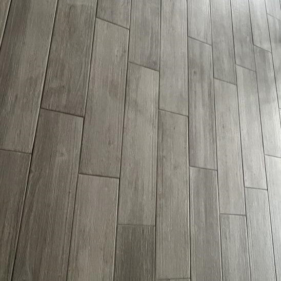 Style Selections Woods Natural 6-in x 24-in Glazed Porcelain Wood Look Floor Tile - Super Arbor