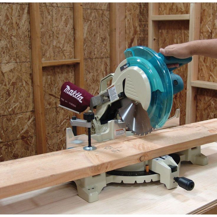 15 Amp 12 in. Corded Single-Bevel Compound Miter Saw with 40T Carbide Blade and Dust Bag