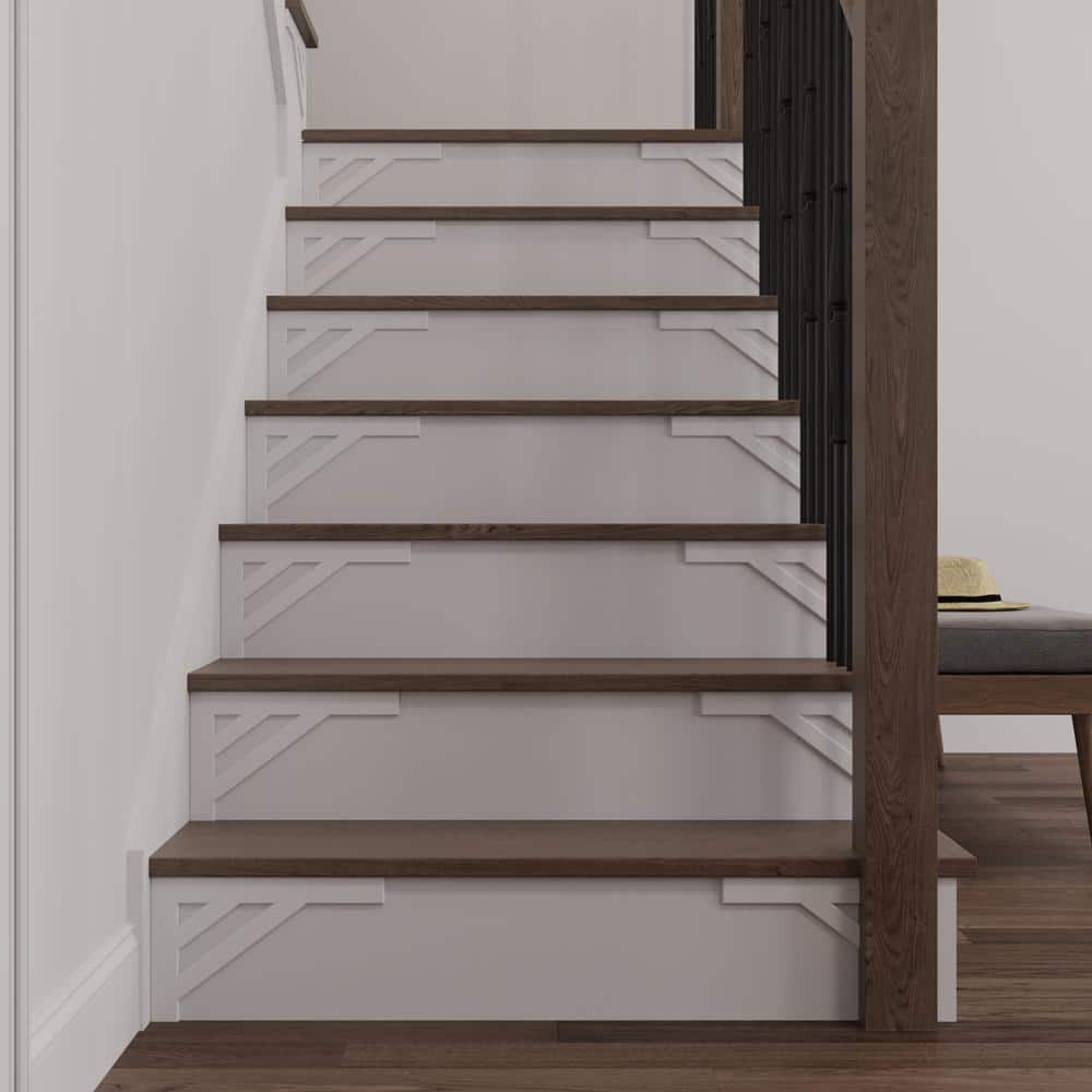 #53 8.125 in. x 11.50 in. x 0.25 in. Birch Stair Bracket Right