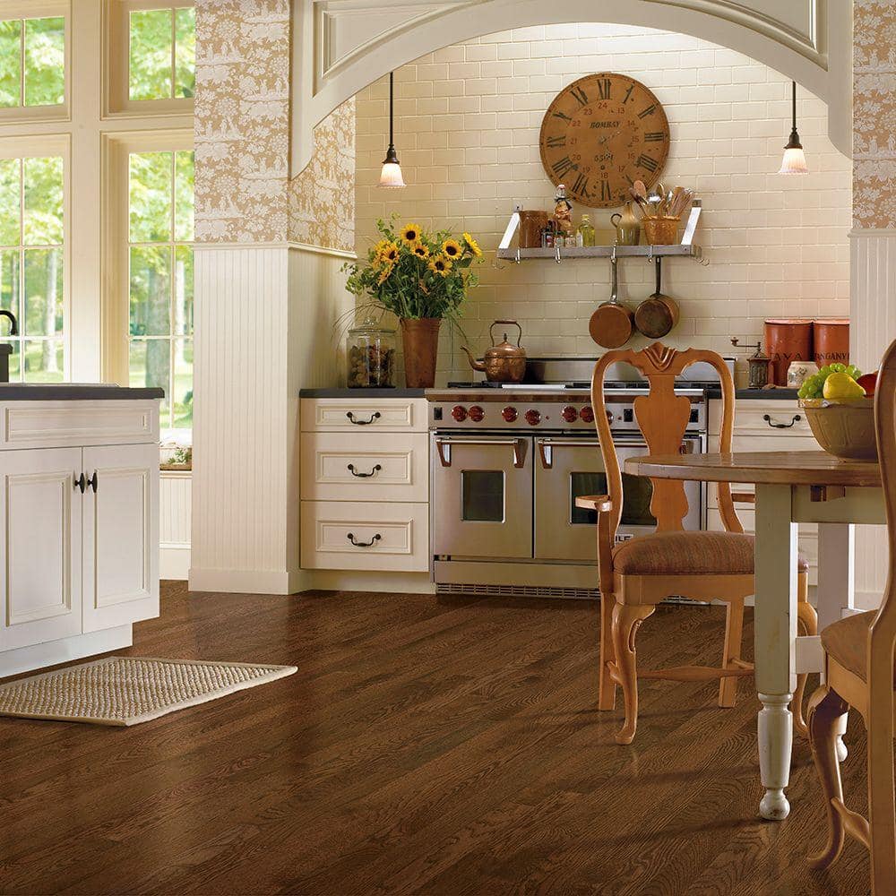 Bruce American Originals Deep Russet Oak 3/8 in. T x 3 in. W T+G Smooth Engineered Hardwood Flooring (22 sq.ft./ctn)