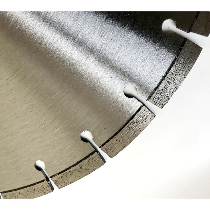 Whirlwind USA 16 in. 28-Teeth Segmented Laser Welded Diamond Saw Blade for Dry or Wet Cutting Concrete Stone Brick and Masonry