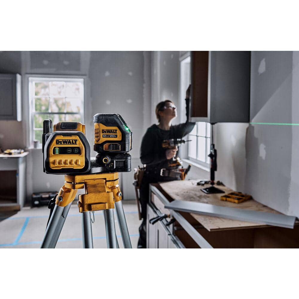 DEWALT 20V Max Lithium-Ion Cordless Green Cross-Line Laser Level Kit, (1) 2.0Ah Battery, Charger, and TSTAK Case