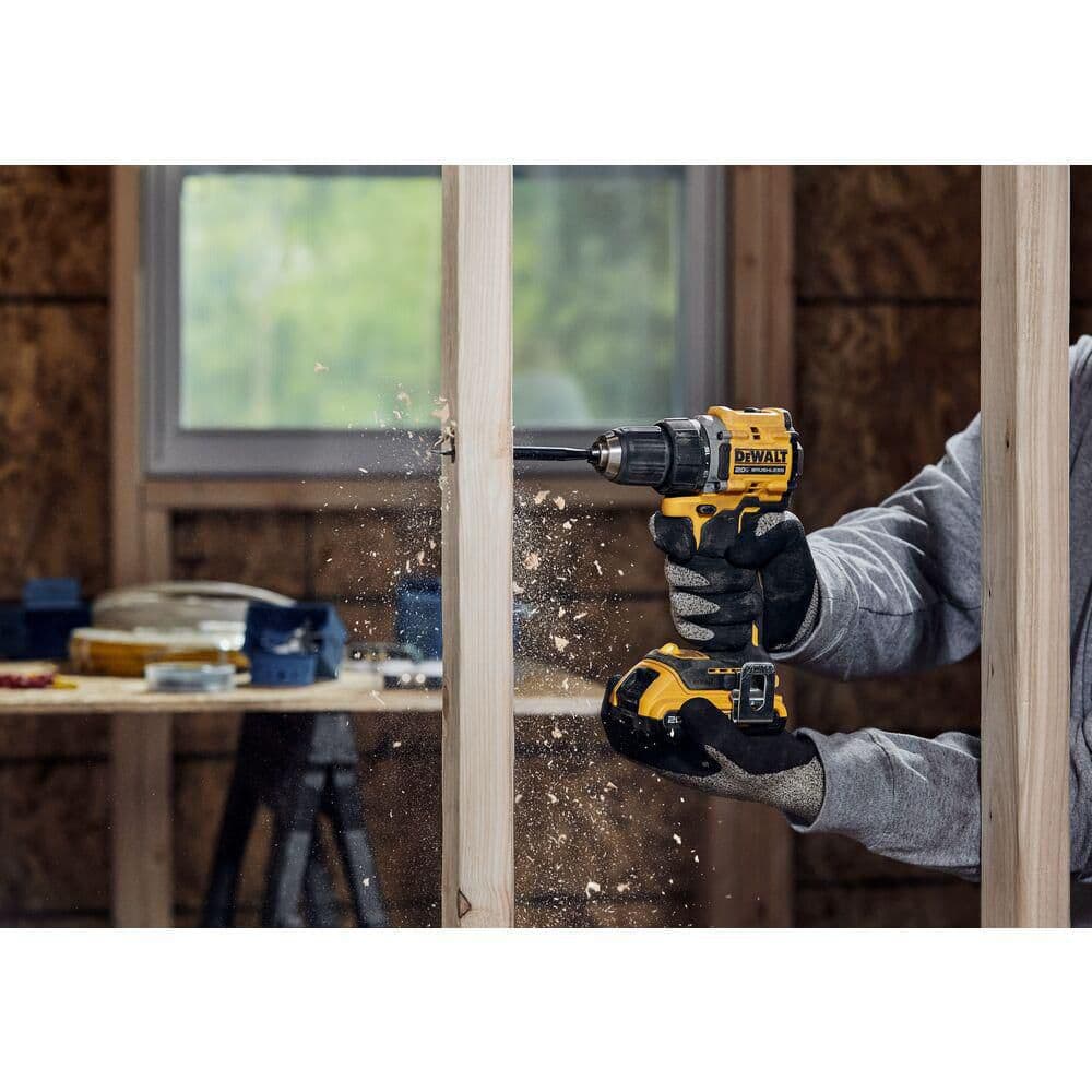 DEWALT ATOMIC 20-Volt Lithium-Ion Cordless Compact 1/2 in. Drill/Driver Kit with 2.0Ah Battery, Charger and Bag