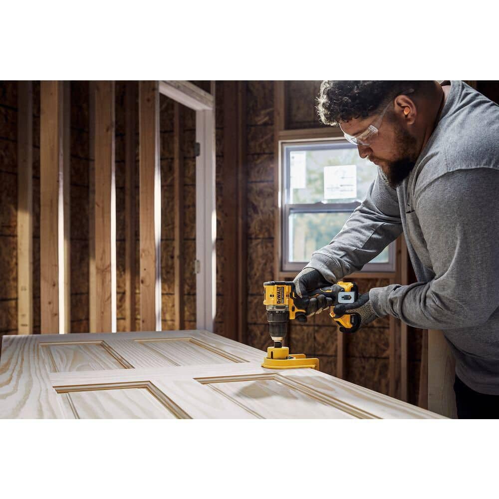 DEWALT ATOMIC 20-Volt Lithium-Ion Cordless Compact 1/2 in. Drill/Driver Kit with 2.0Ah Battery, Charger and Bag